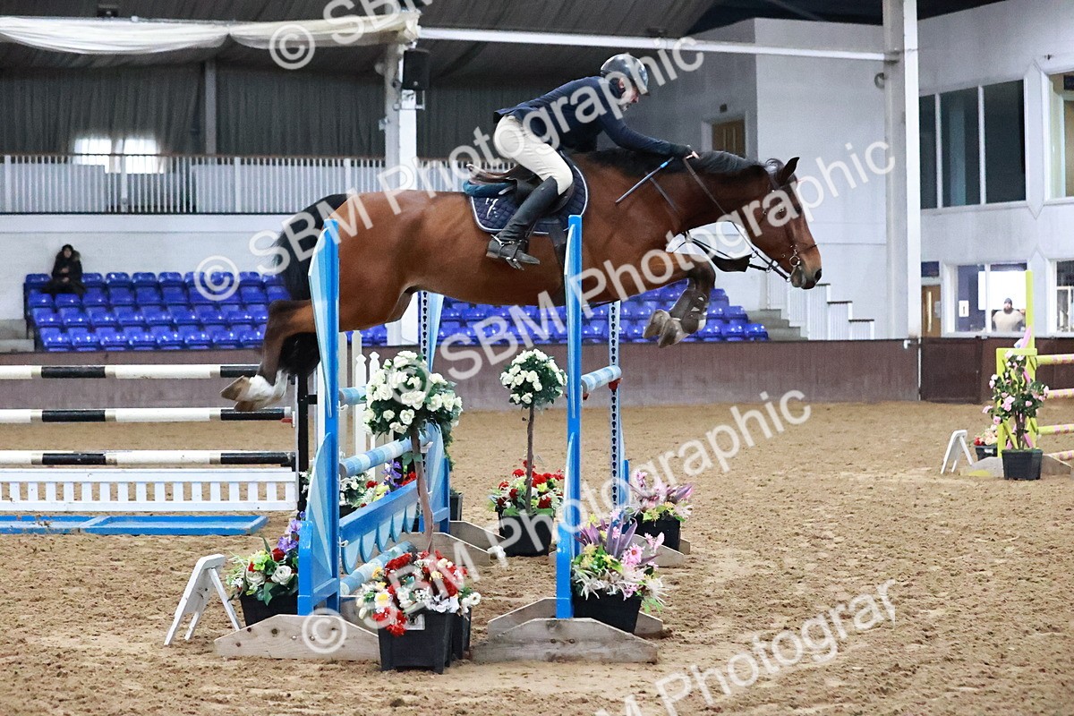 SBM_001592 - Class 5 - Senior Foxhunter 1.20m