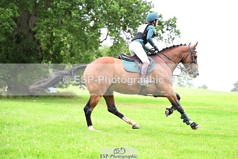 240803-113034-02939 - 005-Laura_Keam-DIAMOND_CRUISE_ON