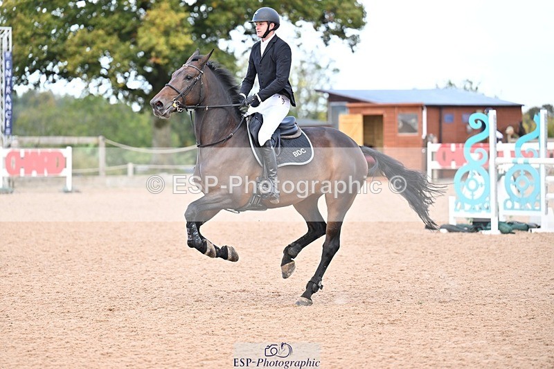 251005-101102-02687 - Cls 15 Foxhunter and 1.20m