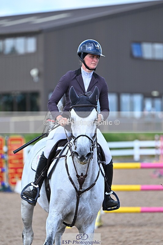 240619A-160707-01135 - Cls 5 Snr Foxhunter and 1.20m Open