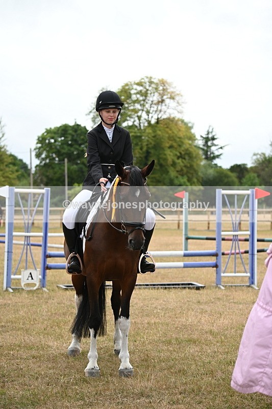WJ6_0990 - Class 14 Intermediate Jumping 75cm