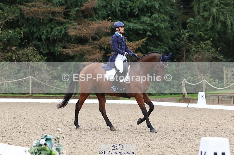 241024-093547-01110 - 127-Alexander.Bragg-STARSTRUCK.III