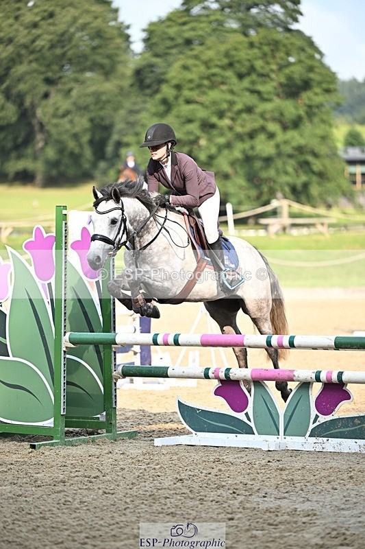 240818-091451-03349 - Cls 8A Snr British Novice