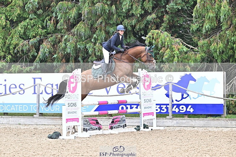 250830A-132000-06195 - Cls 22 95cm Amateur Quali