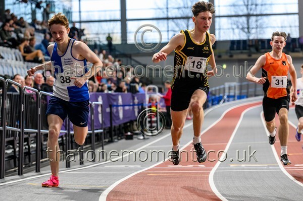 SeniorInd25-910586 - Track Male Set Two