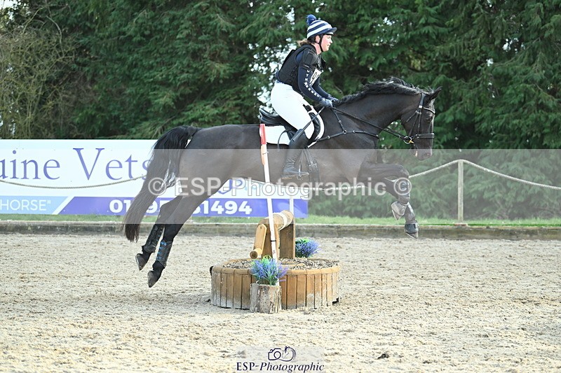 250309A-155526-02201 - Cls 03 90cm 15.05 to End