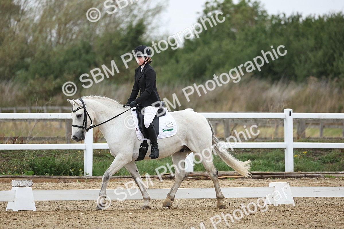 SBM_004345 - Class 8 - Novice 3 Champs
