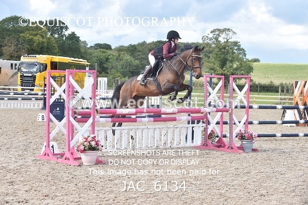 JAC_6134 - CLASS 7 SAT Blue Chip Pony Newcomers/ 1m Open