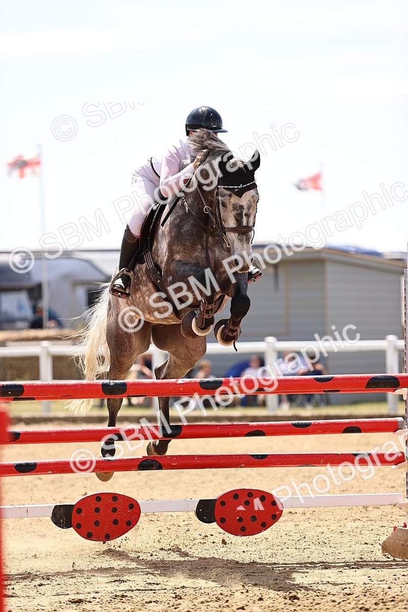 SBM_010268 - Class 9 - Senior Foxhunter - 1.20m Open