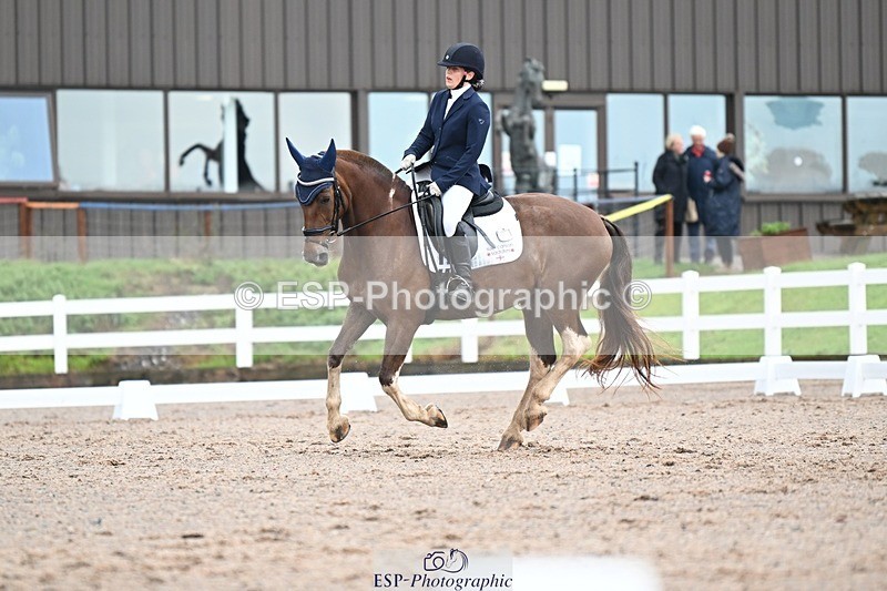 250907-110046-07089 - 017-Natalie.RosewarnePenpont.Fancy.That