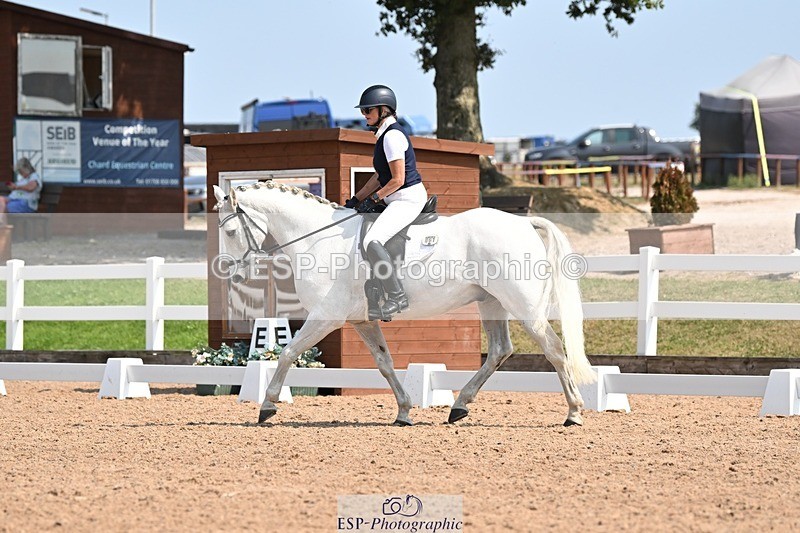 250816-124036-04522 - 061-Lyn.MillerRunnymead.Diamond