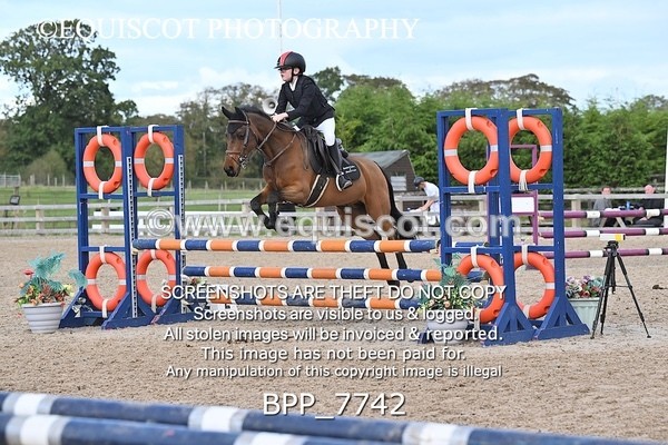 BPP_7742 - CLASS 11 Stepping Stones 128/ 138cms Handicap
