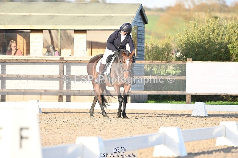 231105-151458-03036 - Cls 4 Novice 24 15.24 to 16.35 break