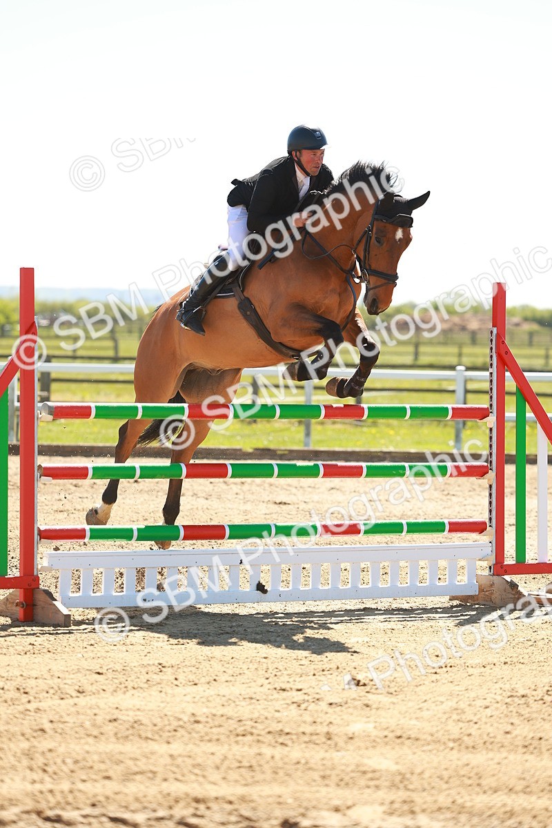 SBM_001504 - Class 5 - Senior Foxhunter - 1.20m
