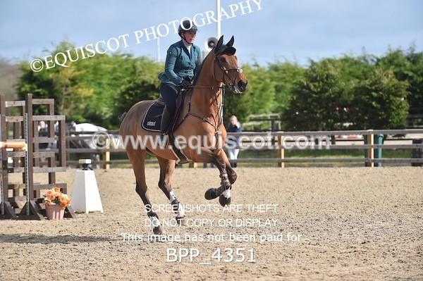BPP_4351 - CLASS 10 RHS Foxhunter Championship Qualifier