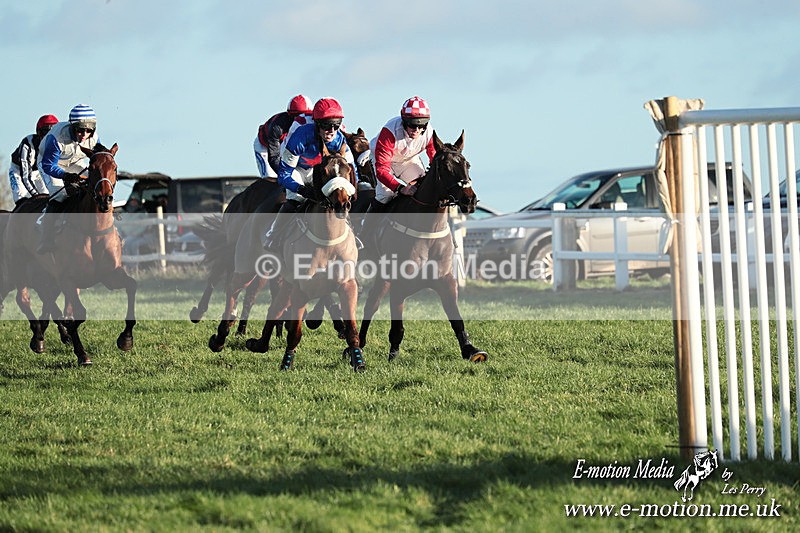 PtP 301125  0719 - Hursley Hambledon Point-to-Point Larkhill Racecourse 30/12/2025
