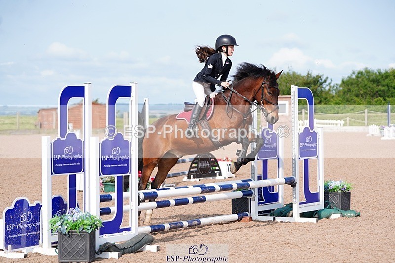 250608-090948-01696 - Cls 2 Pony Intro 70cm