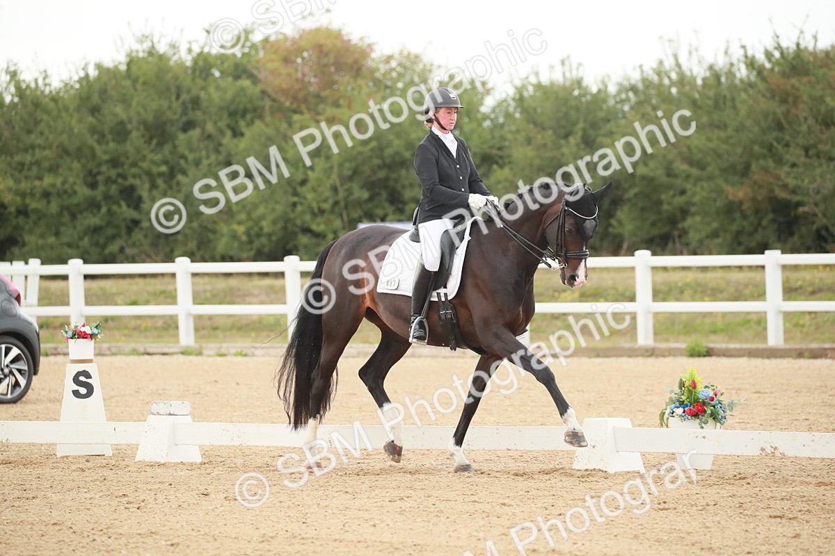 SBM_005309 - Class 4 - Medium 6 - 14.40-15.28