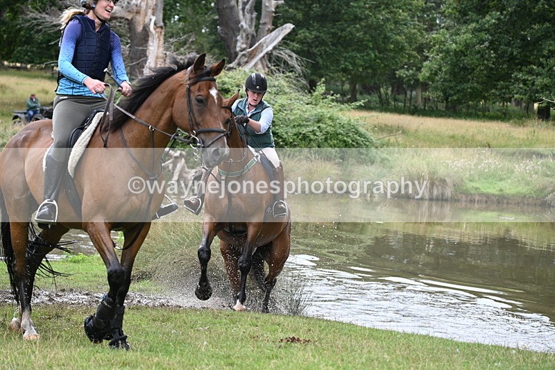 WJ7_5194 - Time at Water 14:00 to 14:53