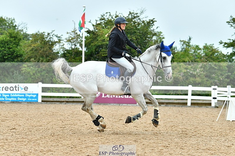 230730A-100626-08448 - Cls 31 British Novice & 90cm Open