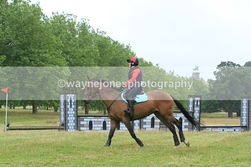 IMF_1640 - Time at Castle Jump 09:18 to 10:15