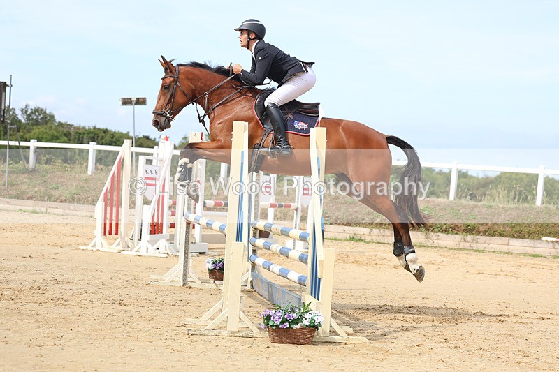 3E7A3435 - Class 4: Senior British Novice/90cm open