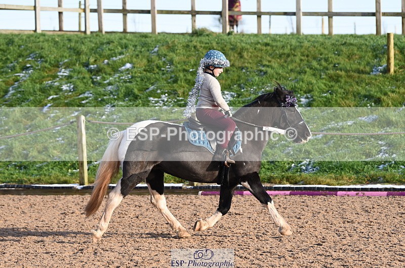 231202A-124216-01524 - Pairs