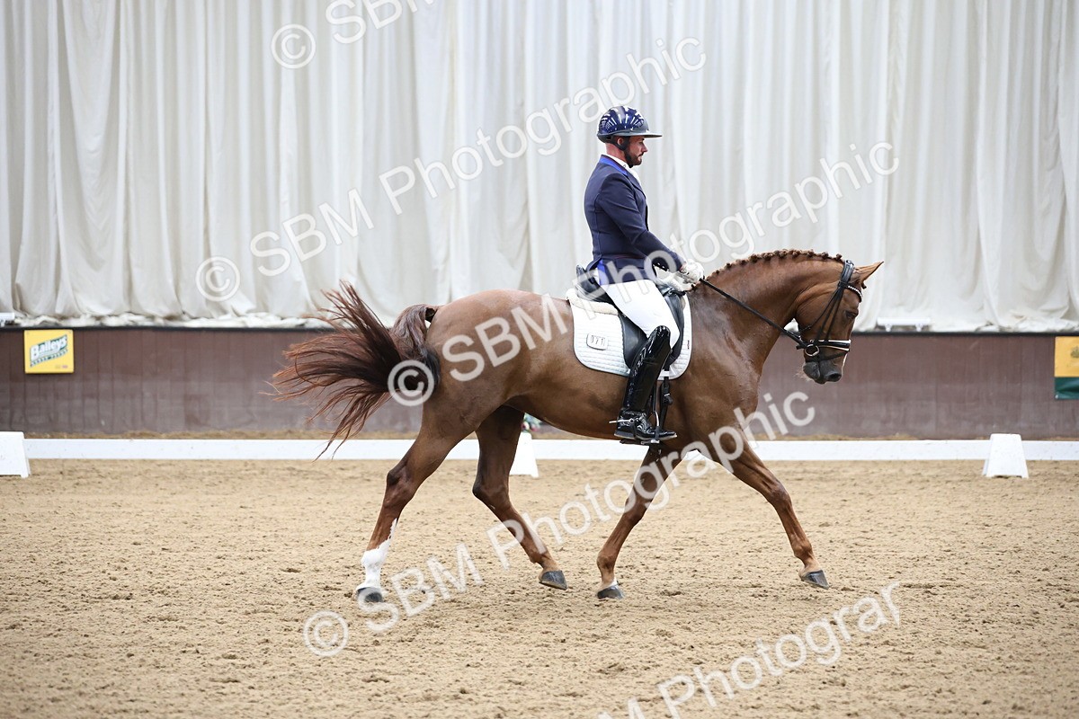 SBM_003155 - Class 5 - Novice 6 Gold - 11.41-12.51