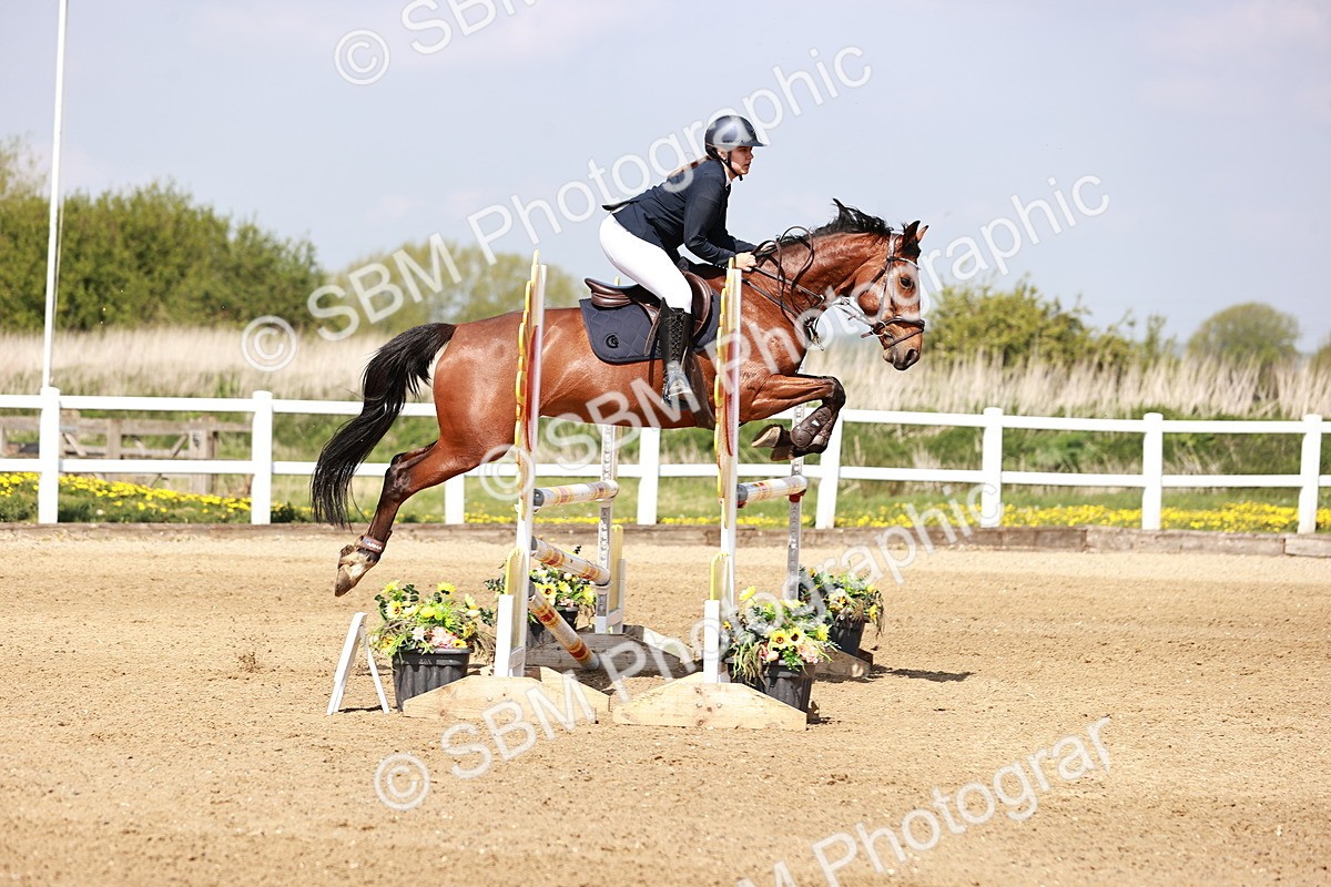  - Class 23 - Senior 1.05m