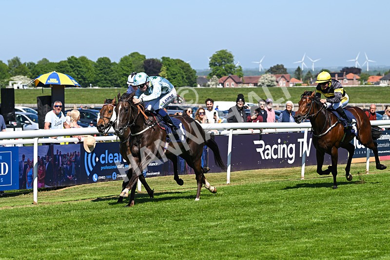 130525-Race 2-Bust A Moon-9600 - Race 2