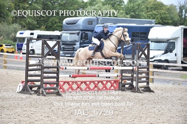 JAC_6729 - CLASS 17 SUN Pony Newcomers/ 1m Open