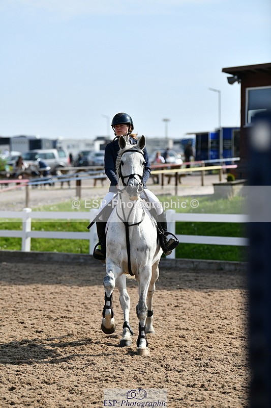 240511A-094929-11381 - Cls 28 95cm National Am Quali