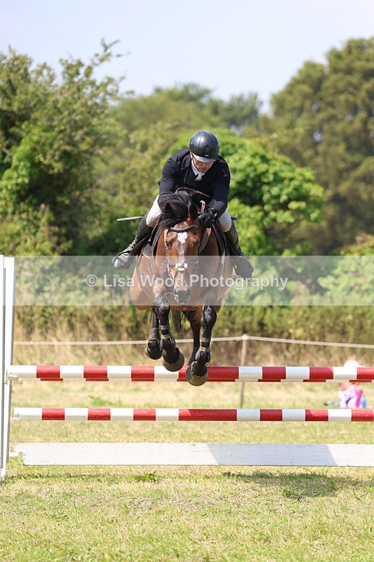3E7A2885 - Class 7: Senior British Novice/90cm open