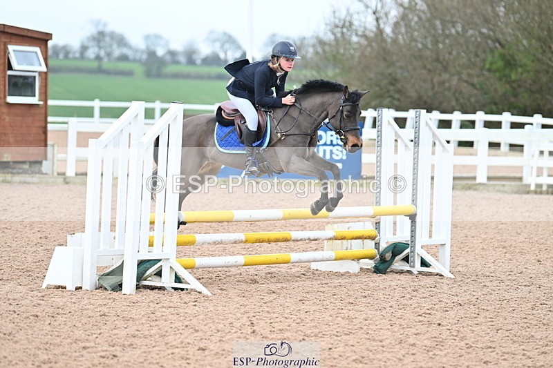 240128A-093935-00055 - Cls 1 Pony Intro 70cm