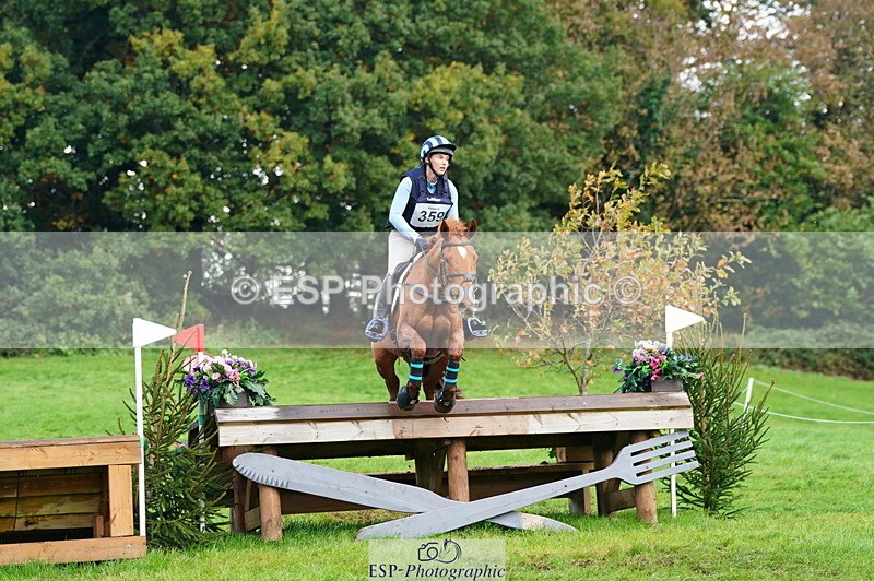251025A-104306-17153 - D-359-Chloe.Richards