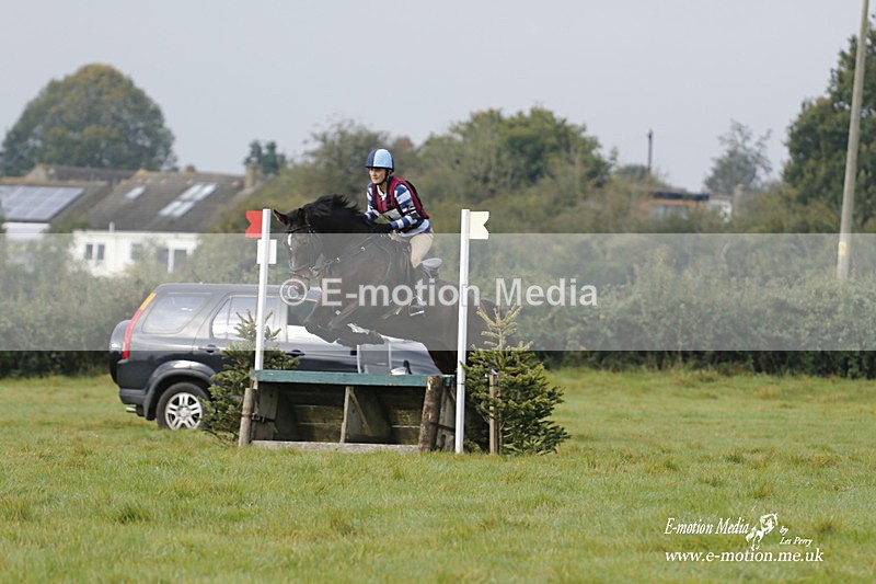  WWHT 171021 0698 - Open Novice (0.80m)  17/10/21