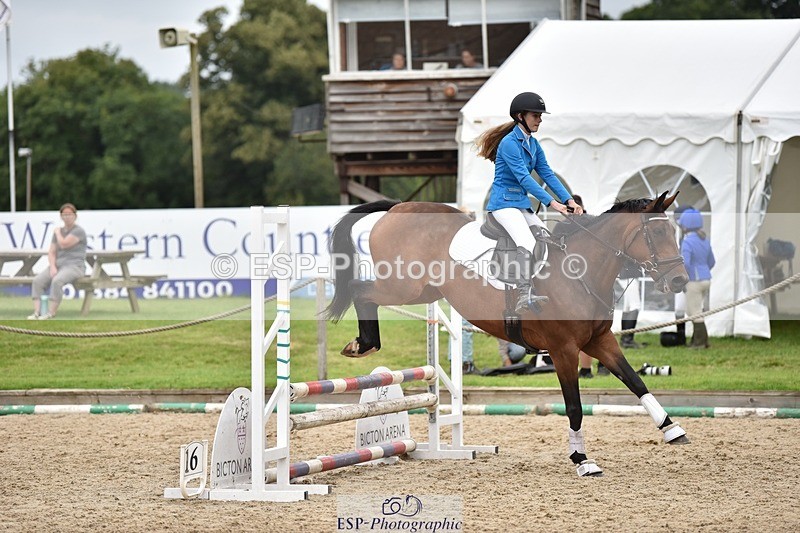 240802-102736-00843 - 70cm Round 1