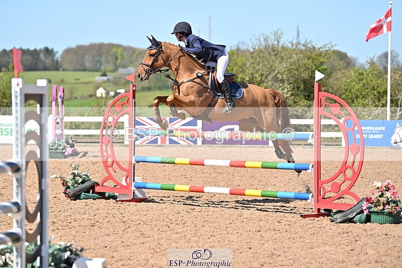 240420A-115151-10638 - Cls 15, 1 Star Bronze Tour 1.15m