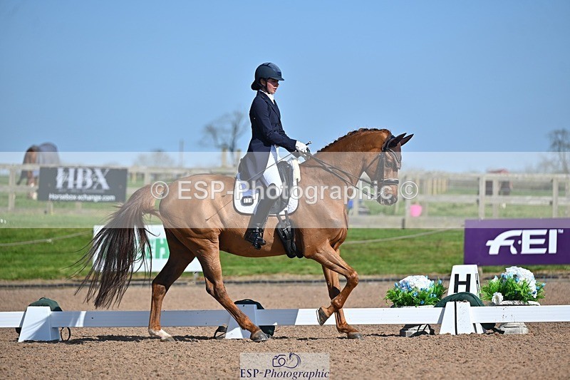 250405-141708-11132 - 176-Alice.Knight-SJL.Dom.Perignon