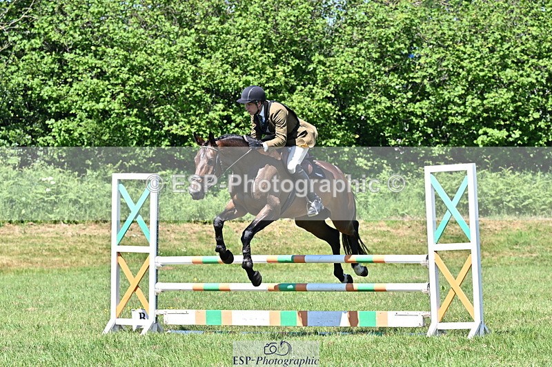 250522B-115903-01883 - 164-PARTY.LEGACY-Nick.Gauntlett