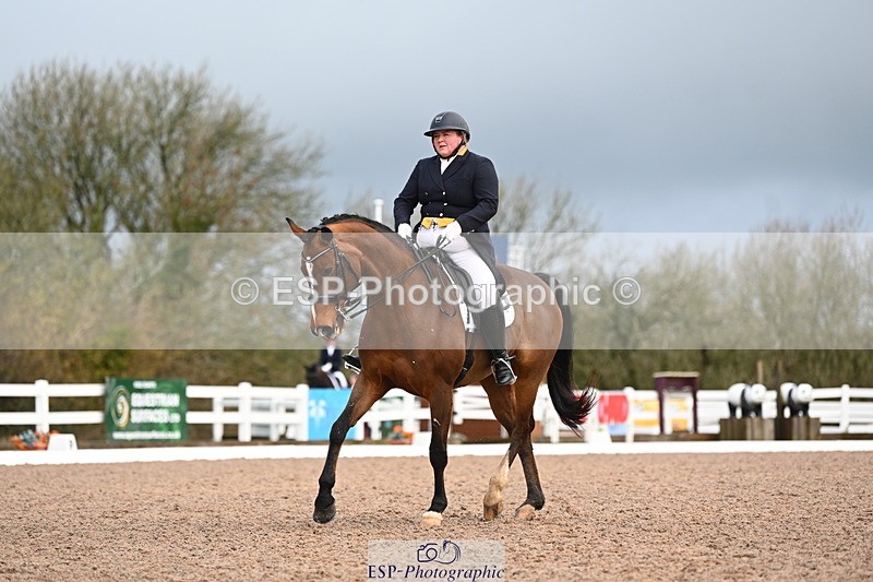 240218A-093944-05187 - 201-Emily.farleigh-Wake.up