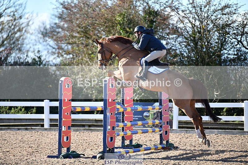 231110A-131413-00490 - Cls 5 Newcomers & 1.10m Open