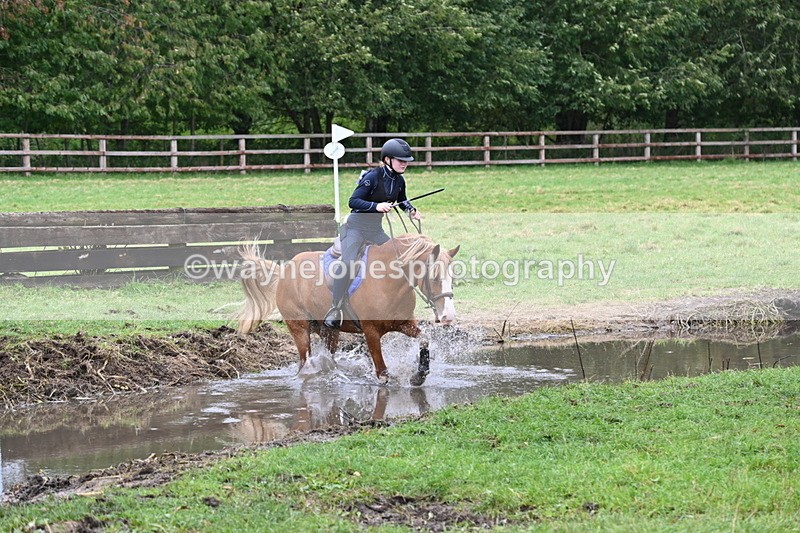 WJ6_5907 - Time at Photographer 12:31 to 12:40