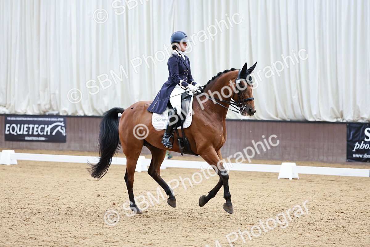 SBM_012550 - Class 3 - FEI PSG - 10.43-11.39