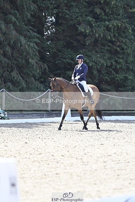 250810A-105140-04981 - 005-Katie.EdwardsBurnt.House.Lane.Wizby