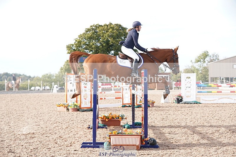 241005A-160820-05156 - SAT Cls 12 Snr Fox & 1.20m Open