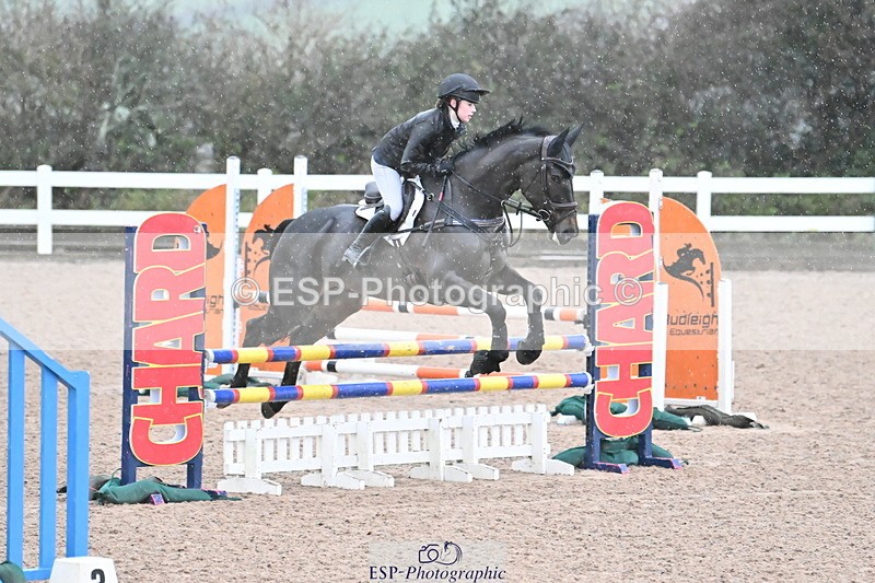 231210A-090438-02030 - Cls 15 British Novice