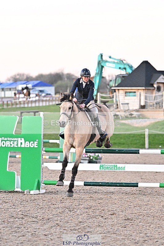 250401-194415-01118 - 100cm Cl;asses