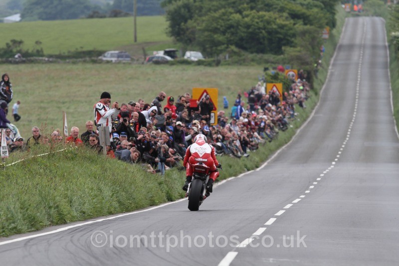 Conor Cummins Honda / Honda Racing - Pokerstars Senior TT