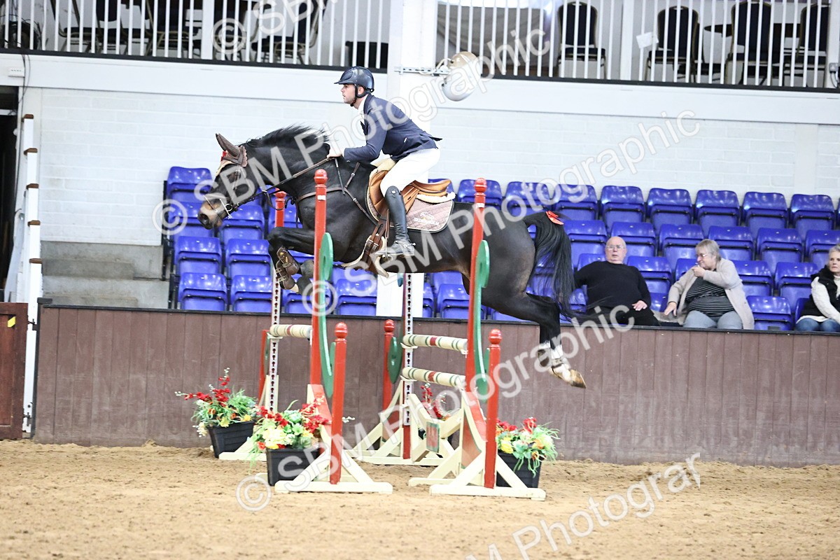 SBM_001565 - Class 4 - Senior Newcomers - 1.10m Open